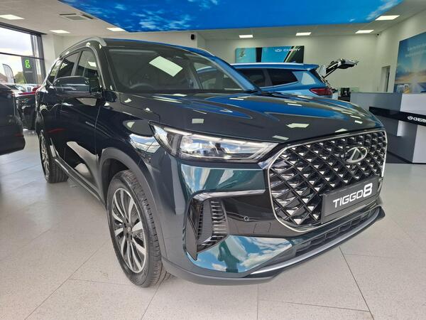 Chery Tiggo 8 1.5T 18.4kWh Summit DHT1 Euro 6 (s/s) 5dr