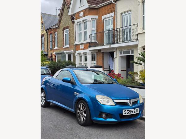 Vauxhall Tigra 1.4i 16v Sport Cabriolet 2dr