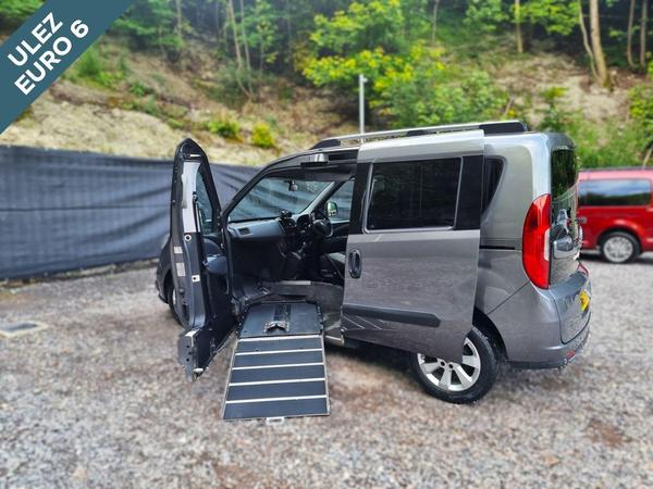 Fiat Doblo 1.6 MultiJet Lounge Euro 6 5dr