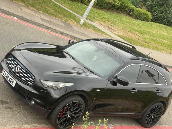 Infiniti FX 3.0 30d V6 GT Auto 4WD Euro 5 5dr