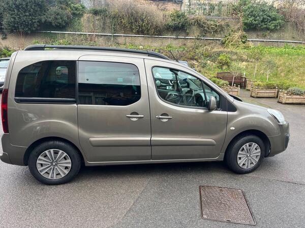 Peugeot Partner Tepee 1.6 BlueHDi Allure ETG Euro 6 (s/s) 5dr