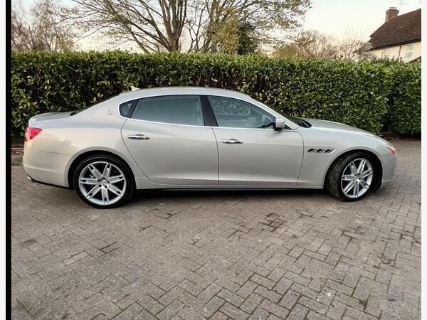 Maserati Quattroporte 3.0D V6 ZF Euro 5 (s/s) 4dr