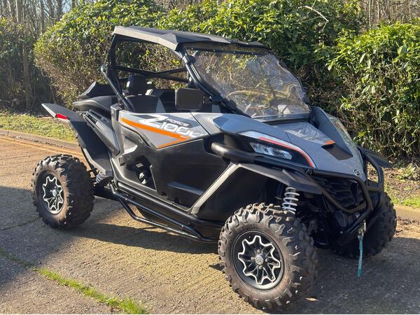CFMOTO ZFORCE 1000 SPORT