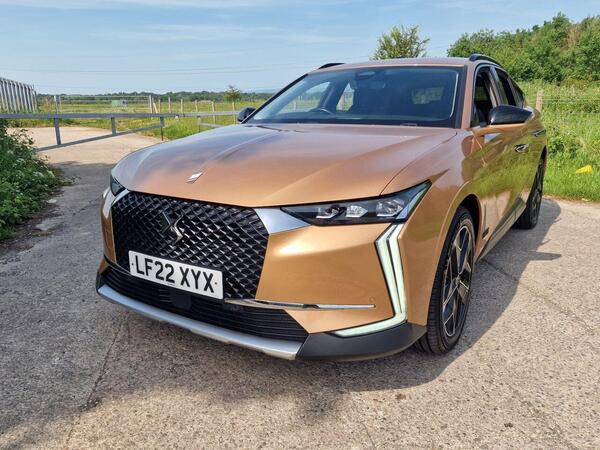 DS AUTOMOBILES DS 4 1.6 E-TENSE 12.4kWh Cross Rivoli EAT8 Euro 6 (s/s) 5dr