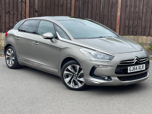 Citroen DS5 2.0 h e-HDi Airdream DStyle EGS6 4WD Euro 5 (s/s) 5dr