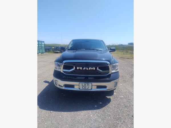 Dodge RAM 5.7 V8 Hemi Laramie Pickup 4dr Petrol Auto 4WD Euro 3 (345 bhp)