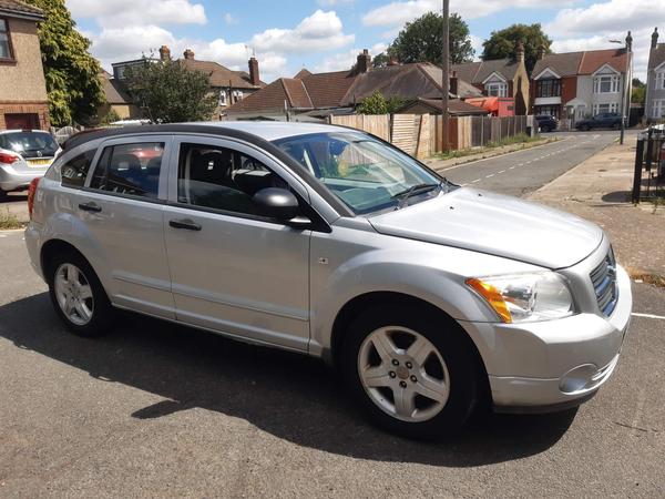 Dodge Caliber 2.0 SXT CVT 5dr
