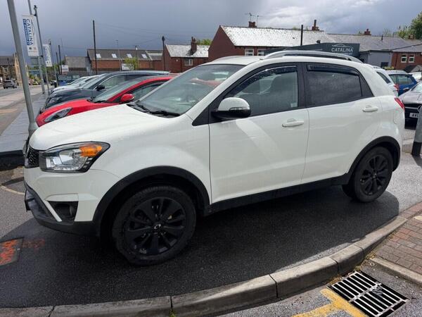 SsangYong Korando 2.0D LE Euro 5 5dr