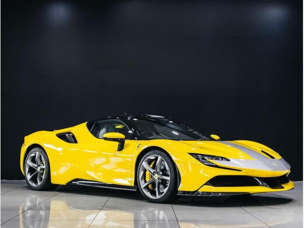 Ferrari SF90 Stradale 4.0T V8 7.9kWh F1 DCT 4WD Euro 6 (s/s) 2dr