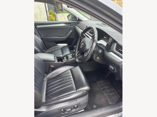 Skoda Superb 2.0 TDI SE Technology Euro 6 (s/s) 5dr