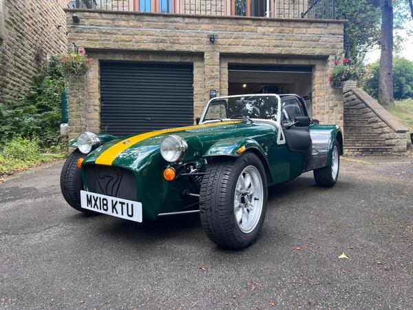 Caterham Seven 1.6 Ti-VCT 270 S 2dr