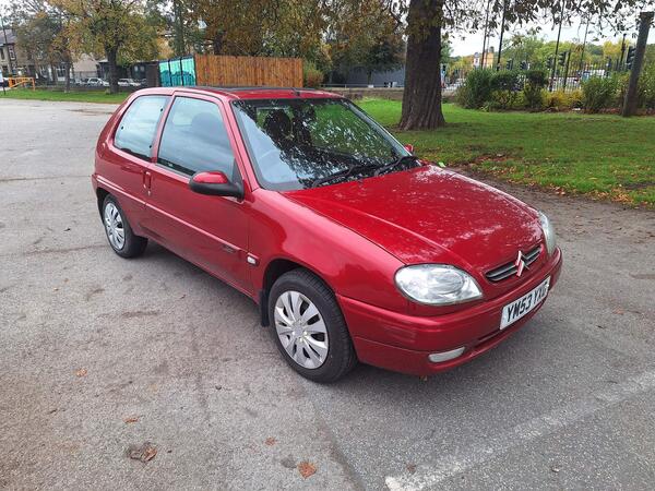Citroen Saxo 1.1i Desire 3dr