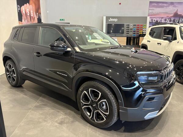 Jeep Avenger 54kWh e-Summit Auto 5dr