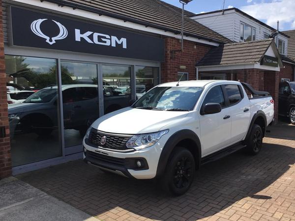 Fiat Fullback 2.4D Cross Auto 4WD Euro 6 4dr
