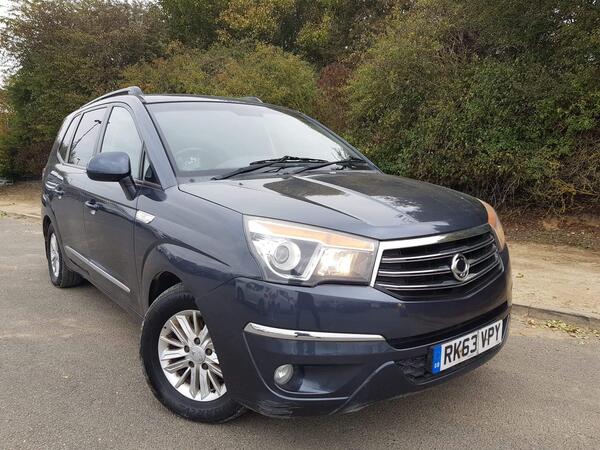 SsangYong Turismo 2.0 e-XDi ES Euro 5 5dr