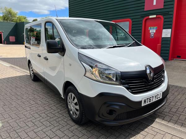Renault Trafic 1.6 dCi ENERGY 27 Business SWB Euro 6 (s/s) 5dr (9 Seat)