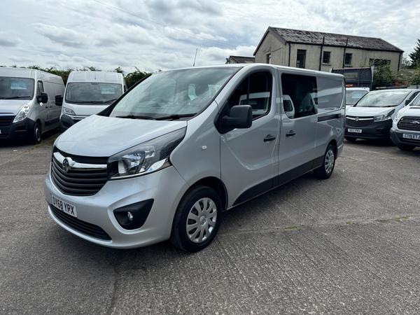 Vauxhall Vivaro 1.6 CDTi 2900 Sportive Crew Van L2 H1 Euro 6 5dr (6 Seat)