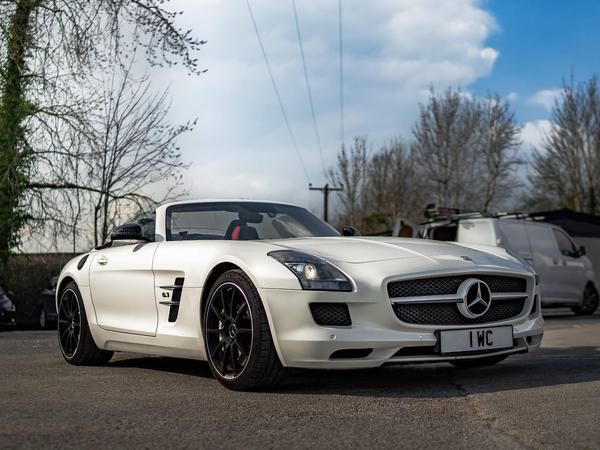 Mercedes-Benz SLS 6.2 63 V8 AMG Roadster SpdS DCT Euro 5 2dr