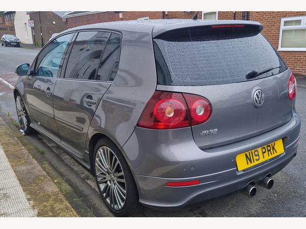 Volkswagen Golf 3.2 V6 R32 DSG 4Motion 5dr