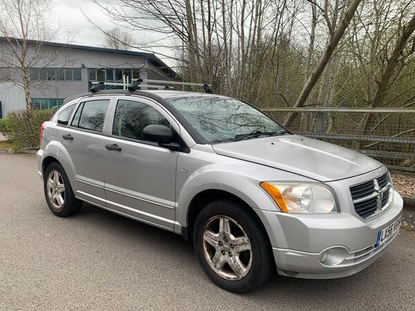 Dodge Caliber 2.0 SXT CVT 5dr
