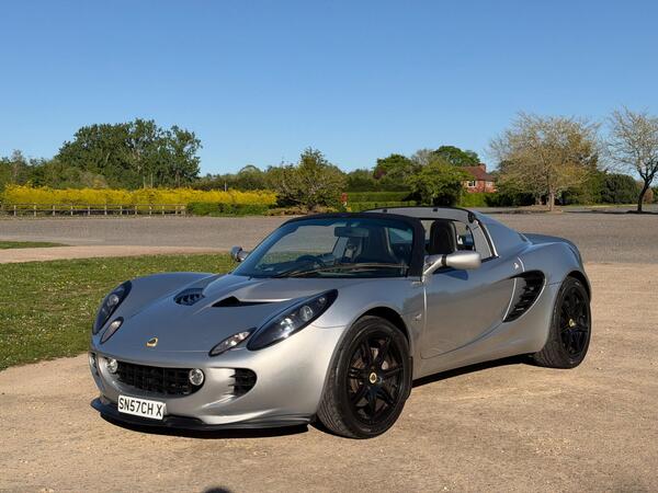Lotus Elise 1.8 S Convertible Touring 2dr Petrol Manual (196 g/km, 134 bhp)
