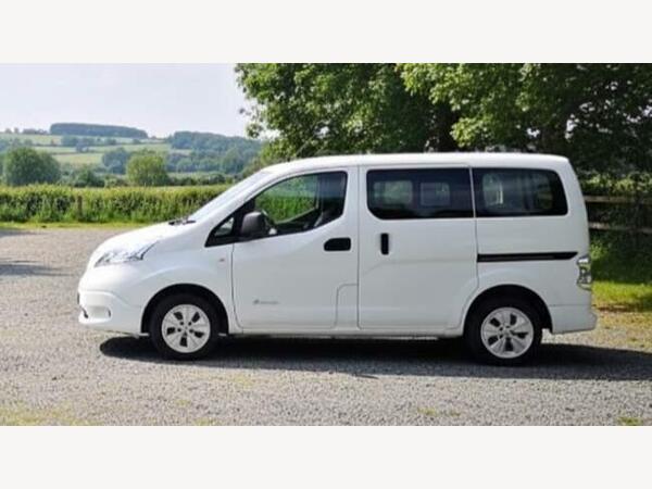 Nissan e-NV200 Acenta Combi Van Double Cab 5dr Electric Auto (7 Seat, Rapid) (109 bhp)
