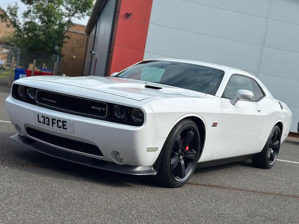 Dodge Challenger 392 SRT8