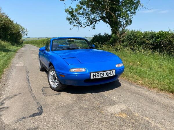 Mazda MX-5 2dr