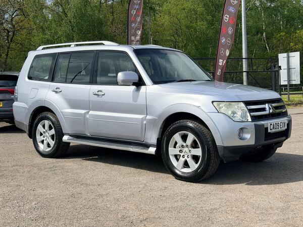 Mitsubishi Shogun 3.2 DI-DC Elegance Auto 4WD Euro 4 5dr LWB