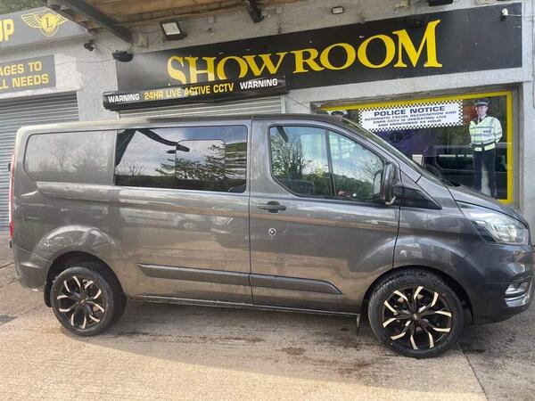 Ford Transit Custom 2.0 320 EcoBlue Trend Crew Van Double Cab 5dr Diesel Manual L1 H1 Euro 6 (s/s) (130 ps)