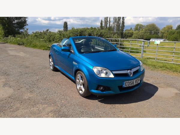Vauxhall Tigra 1.8i 16v Exclusiv 2dr (a/c)