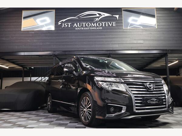 Nissan Elgrand 250 HIGHWAY STAR 5dr