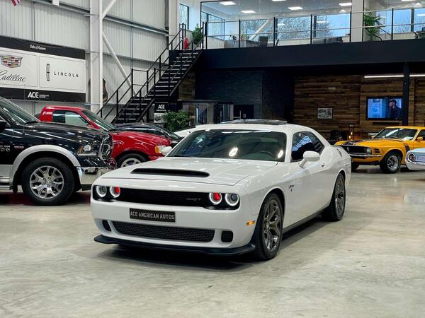 Dodge Challenger R/T 5.7L V8 Auto RWD 2dr
