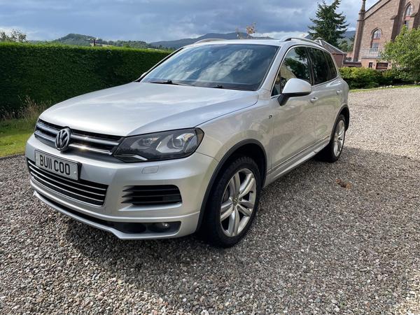 Volkswagen Touareg 3.0 TDI V6 BlueMotion Tech R-Line Tiptronic 4WD Euro 5 (s/s) 5dr