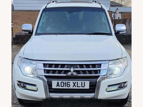 Mitsubishi Shogun 3.2 DI-DC SG3 Auto 4WD Euro 6 5dr LWB