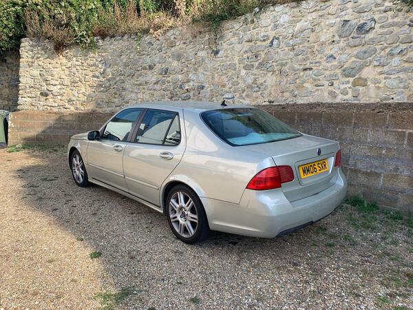 Saab 9-5 2.0T Vector 4dr