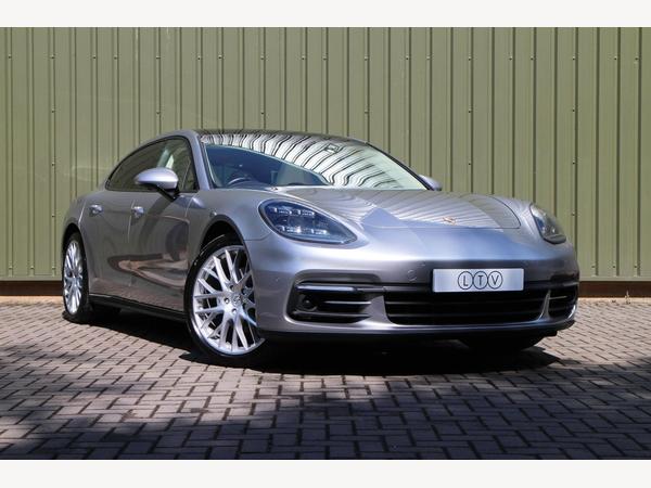 Porsche Panamera 3.0 V6 4 Executive Saloon PDK 4WD Euro 6 (s/s) 5dr