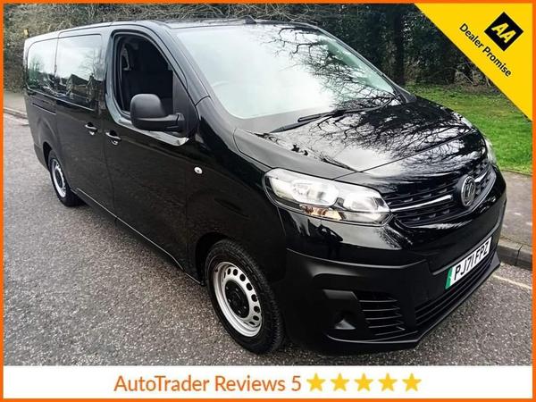 Vauxhall Vivaro-e Life 50kWh Edition L Auto LWB 5dr (9 Seat, 7.4kW Charger)