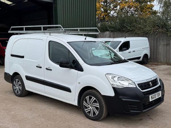 Peugeot Partner 1.6 BLUEHDI COMBI CREW VAN LWB L2 - NO VAT