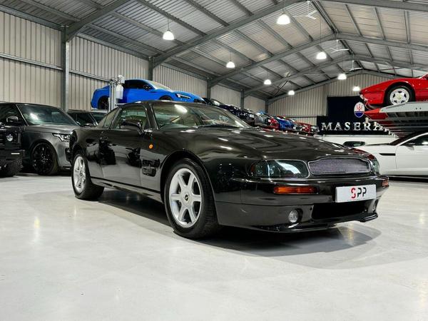 Aston Martin V8 5.3 2dr