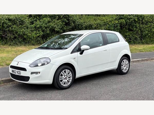 Fiat Punto 1.2 Easy Manual Euro 5 3dr