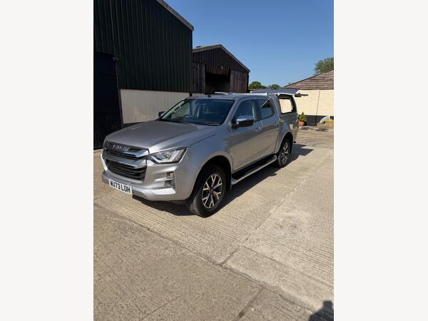 Isuzu D-Max 1.9 TD DL40 Pickup Double Cab 4dr Diesel Manual 4WD Euro 6 (s/s) (164 ps)