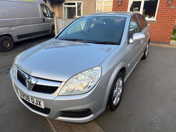Vauxhall Vectra 1.8 VVT Exclusiv 5dr
