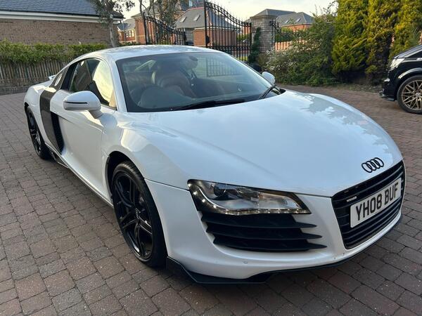 Audi R8 4.2 FSI V8 R Tronic quattro Euro 4 2dr
