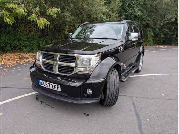 Dodge Nitro 2.8 CRD SXT 5dr