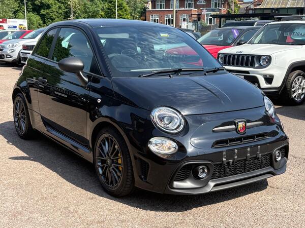Abarth 695 1.4 T-Jet Euro 6 3dr