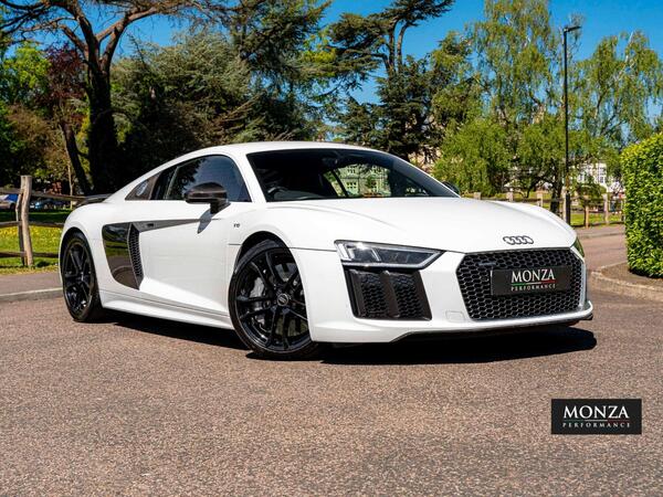 Audi R8 5.2 FSI V10 Plus S Tronic quattro Euro 6 (s/s) 2dr