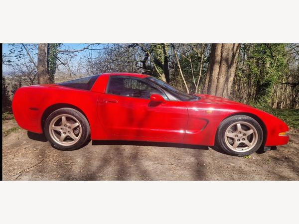 Chevrolet Corvette 5.7 Coupe 2dr Petrol Manual (290 g/km, 340 bhp)