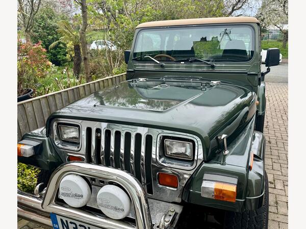Jeep Wrangler 4.0 Sahara Hard Top 4x4 3dr
