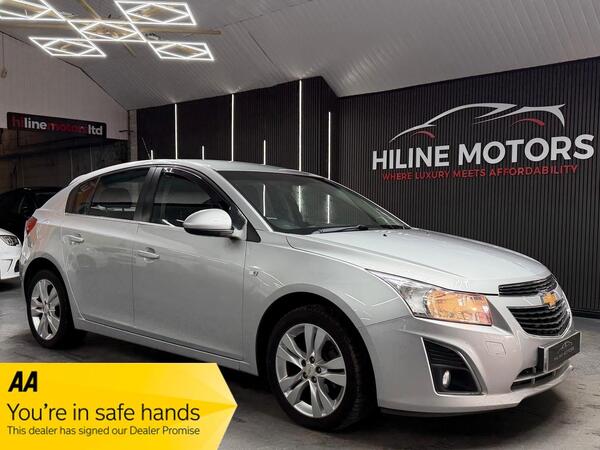 Chevrolet Cruze 1.8 LTZ Auto Euro 5 5dr (Nav)